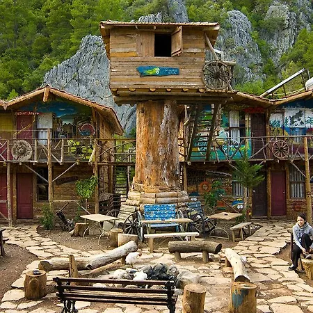 Kadir's Tree Hostel